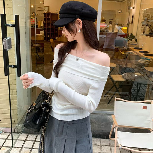 fitted inner layer knit top for women, elegant and wearable