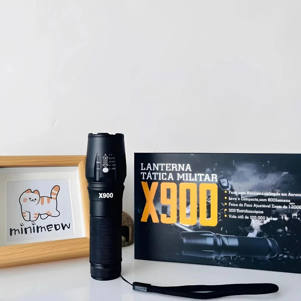 Lanterna X900 Tática Militar com Bateria Recarregável Zoom Longe Alcance Função Strobo