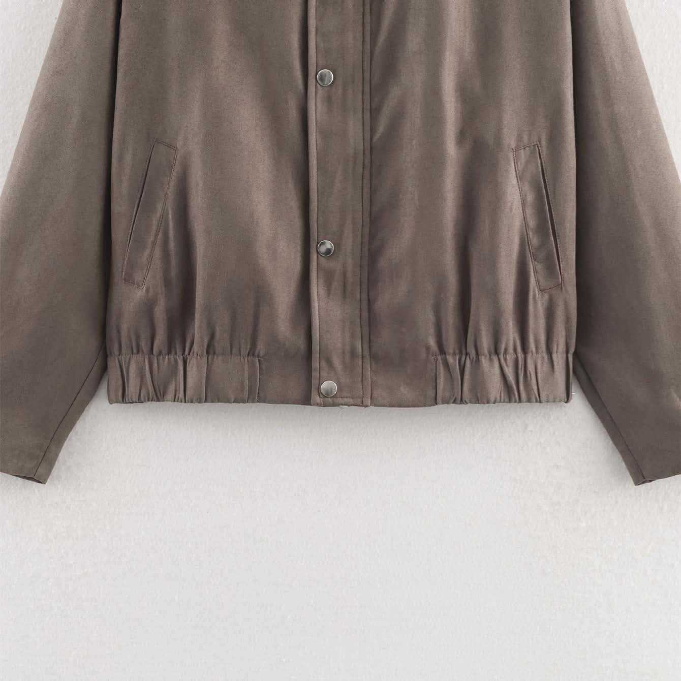 Minimale Kontraste Wildlederjacke