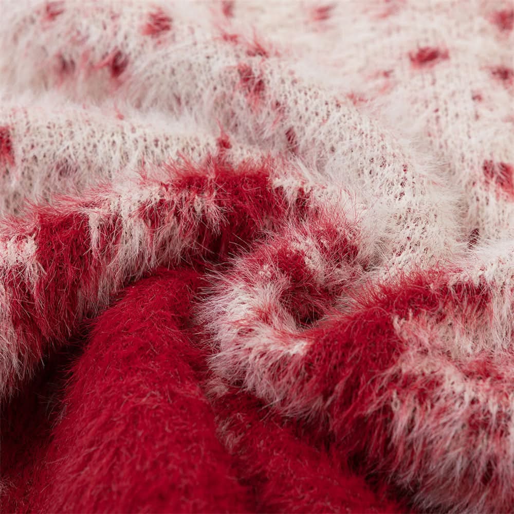 Weicher und flauschiger Pullover mit Farbverlauf