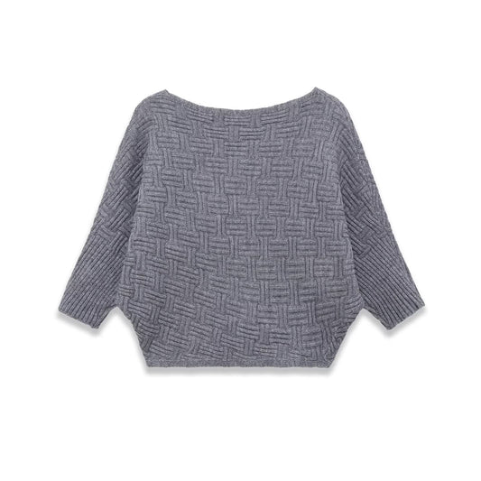 Asymmetrischer, strukturierter Strickpullover mit Einzelkragen