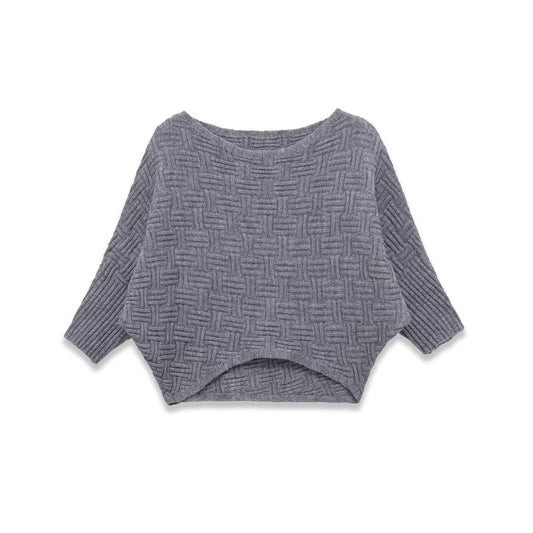 Asymmetrischer, strukturierter Strickpullover mit Einzelkragen