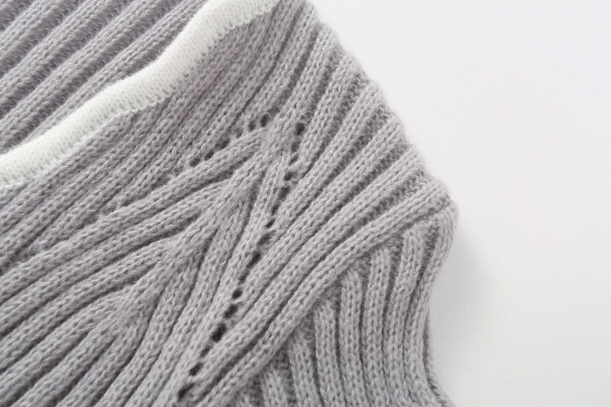 V-Ausschnitt Langarmpullover