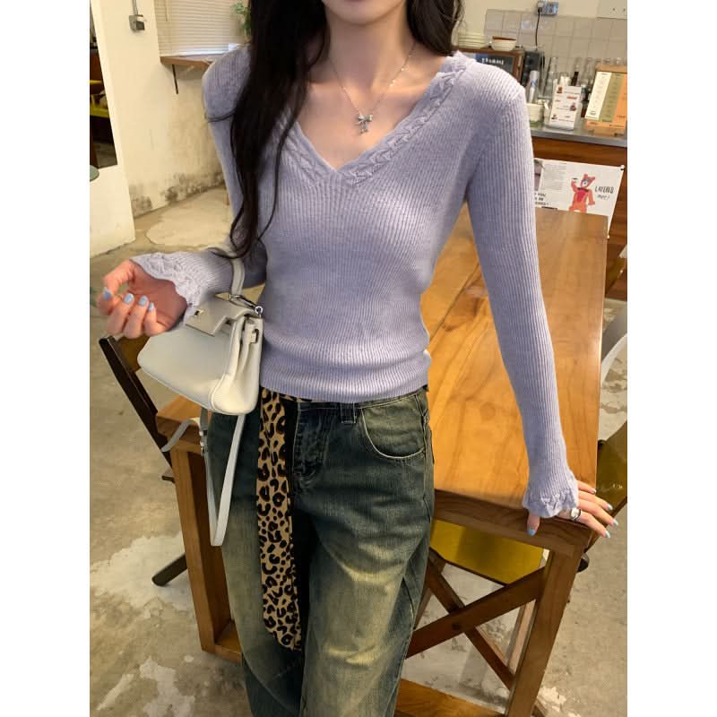 Elegant High-Intellect Purple V-Neck Knit Top for Women, Slim Fit,  Long Sleeve, Casual Wear