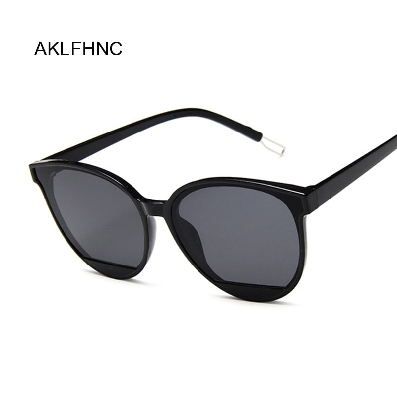New Arrival Fashion Sunglasses Women Vintage Metal Mirror Classic Vintage Sun Glasses Female Oculos De Sol Feminino UV400