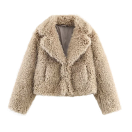 Kurze Jacke in Kunstpelzoptik