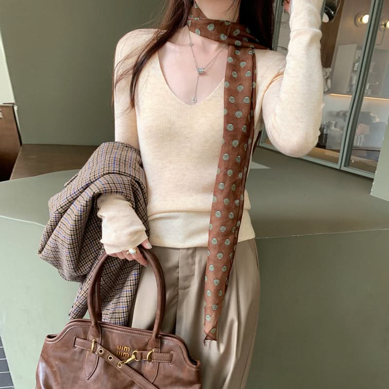 Simple V-Neck Long Sleeve Knit Top for Women, Solid Color, Slim Fit, Elegant Casual Wear