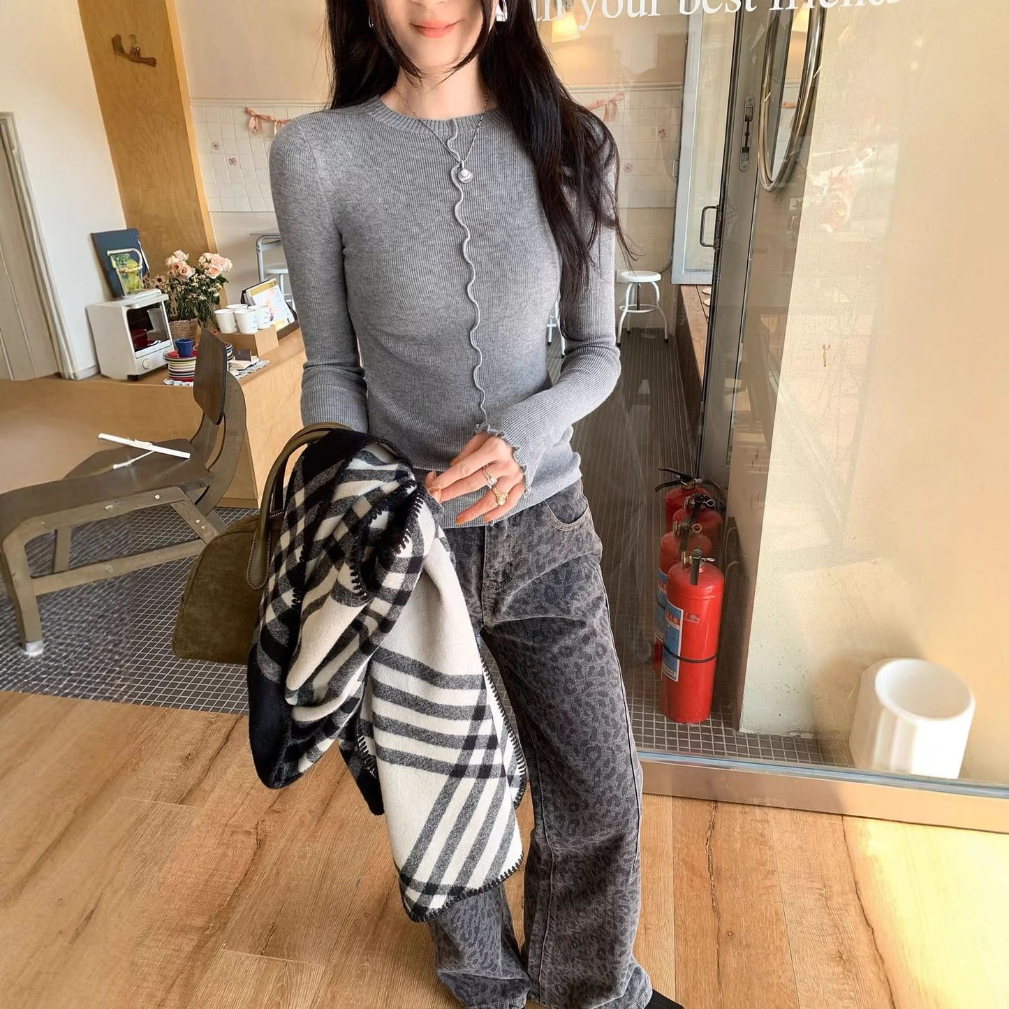 Gray Knit Sweater with Lace Trim, Women's Slim Fit Long Sleeve Top Elegant and Figure-Flattering Inner Layer