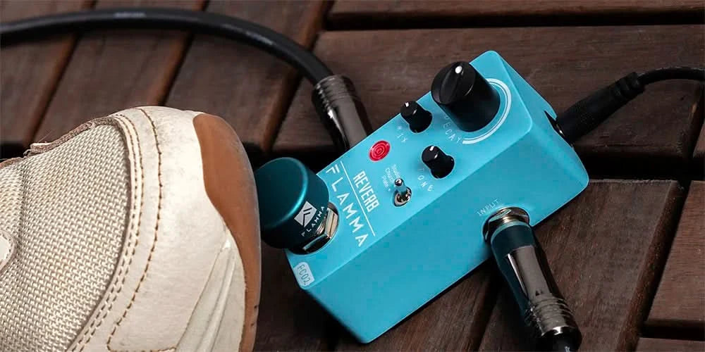 FLAMMA FC02  Electric Guitar Pedal Reverb Effects Pedal with Studio Church Plate Effects True Bypass with Power Supply