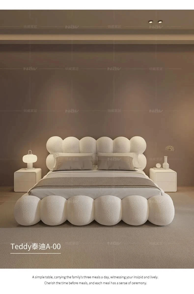 Beauty Cream Cloud Bed Large Size White Rectangle Minimalist Safe Bed Upholstery European Cama Matrimonial Home Furniture