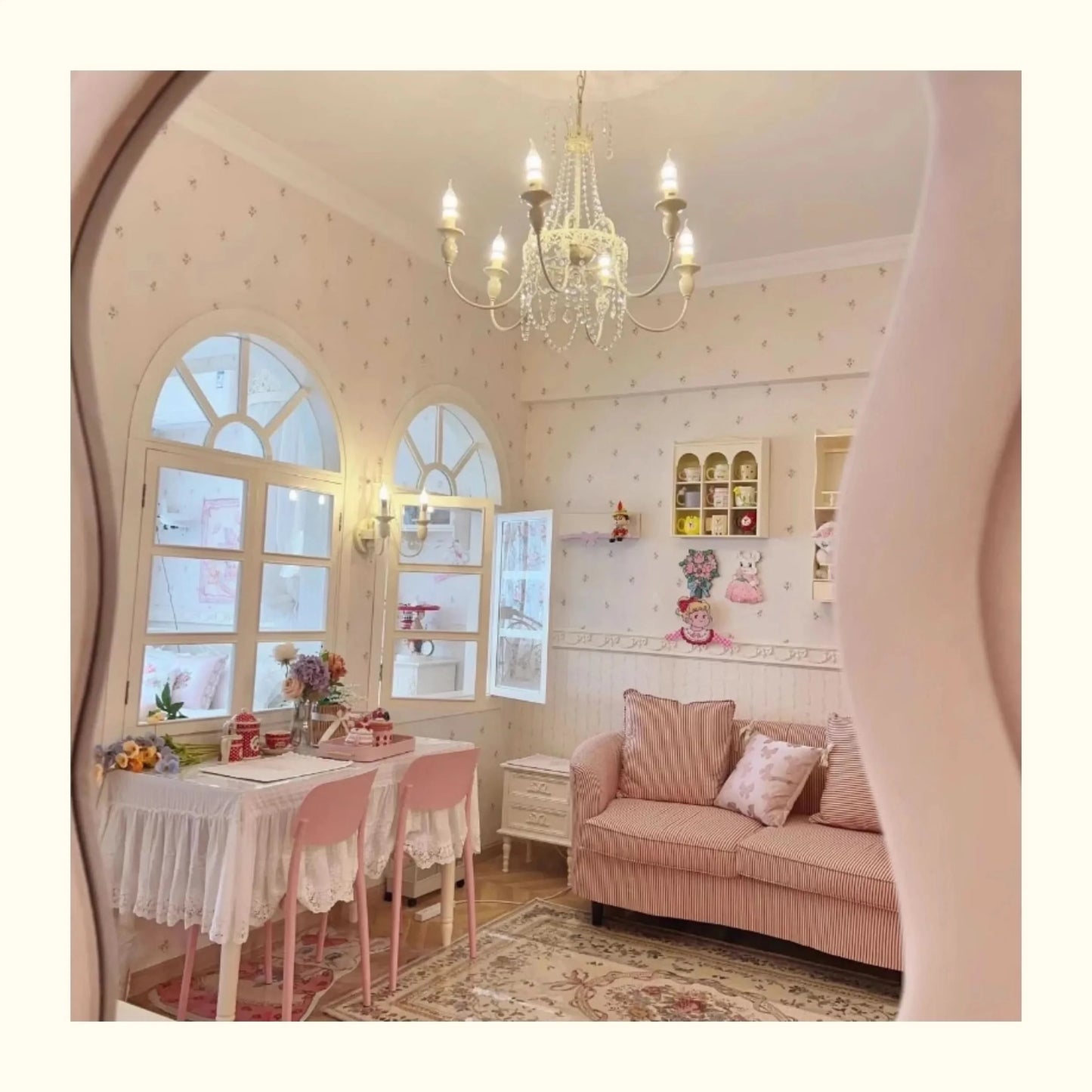 Floor Double Living Room Sofas Armrest Comfortable Romantic Design Sofa Luxury Puff Meuble De Salon Furniture Accessories