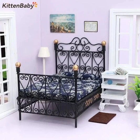 1:12 Dollhouse Mini Single/Double Bed Home Bedroom Furniture Toy Gift Living Room Furniture Model Beautiful Handmade Iron Toy