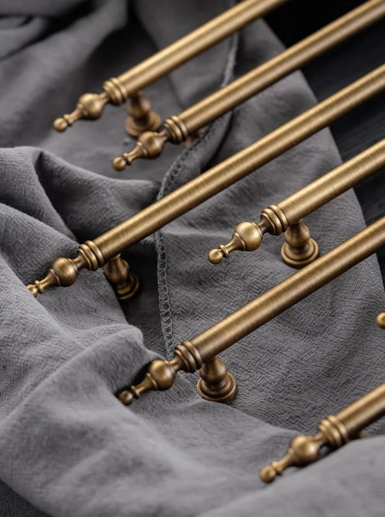 Tinyhob Massiver antiker Bronzezug Messing Schrankknöpfe T-Stange Möbel Kleiderschrank Geräte Griff Langer Zug Schubladengriff