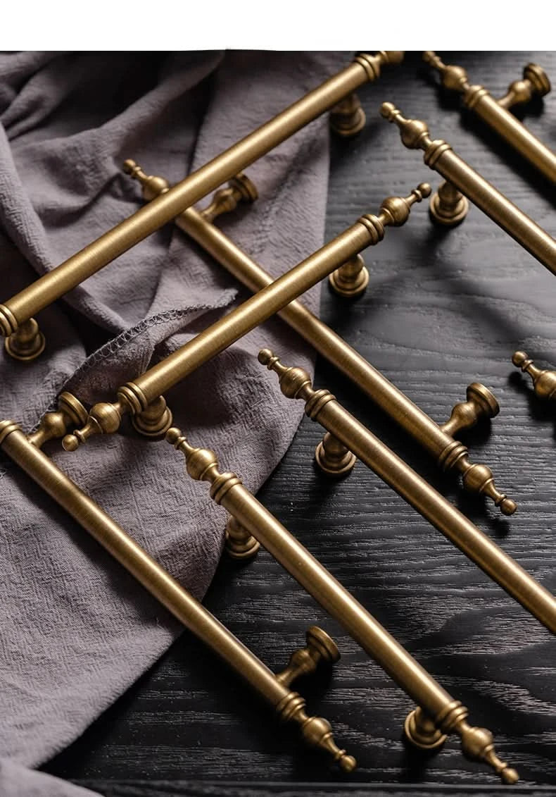 Tinyhob Massiver antiker Bronzezug Messing Schrankknöpfe T-Stange Möbel Kleiderschrank Geräte Griff Langer Zug Schubladengriff
