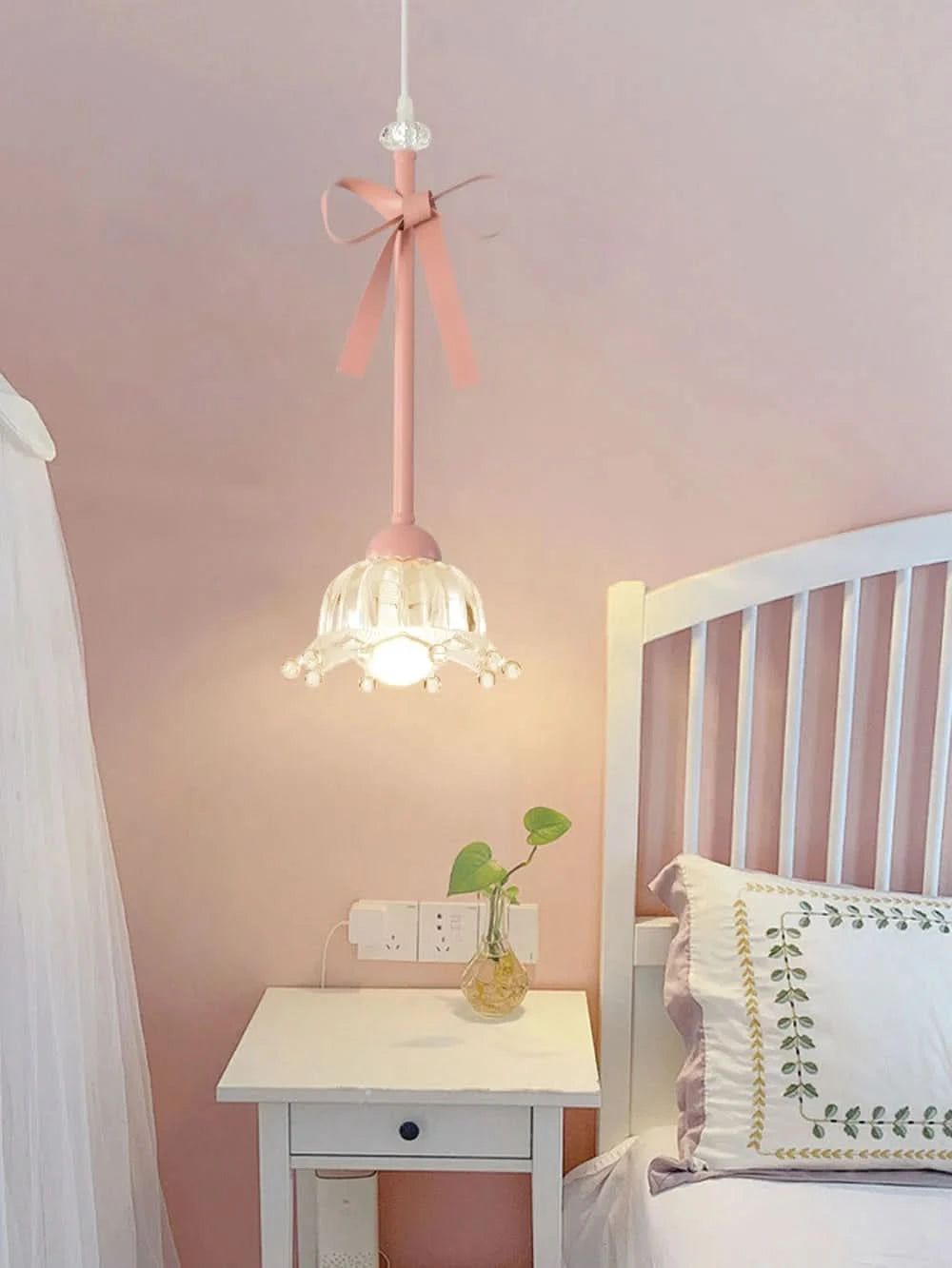 Romatic Princess Room Girl LED Pendant Lamp For Bedroom Lighting Ceramic Glass Sconces Pink Bowknot Ceiling Suspended Light